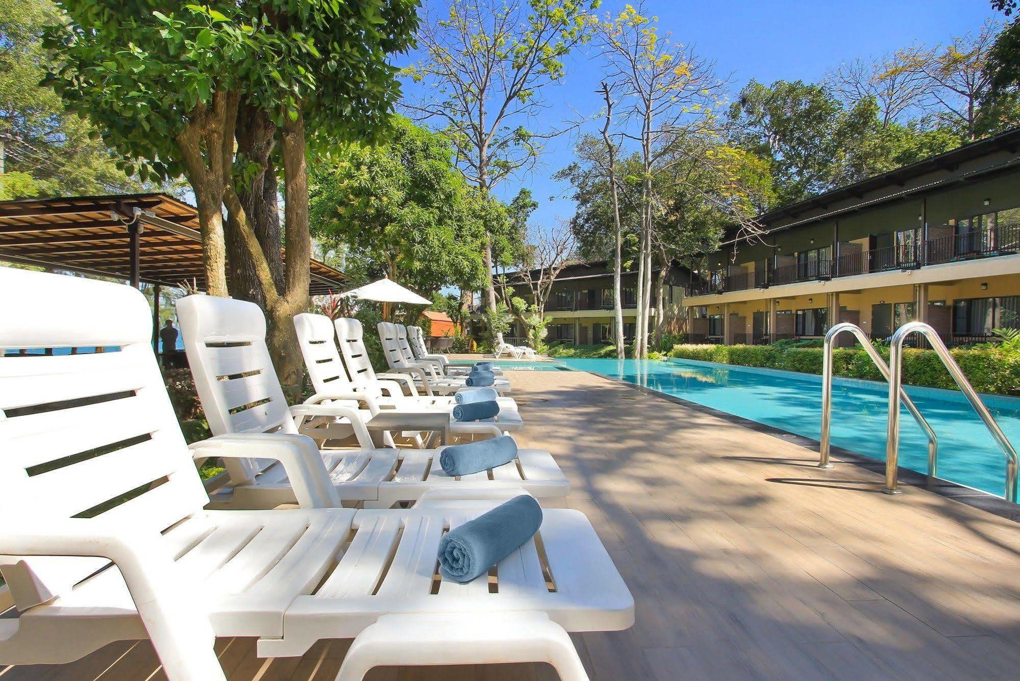 Samed Hideaway Resort Ко-Самед Экстерьер фото
